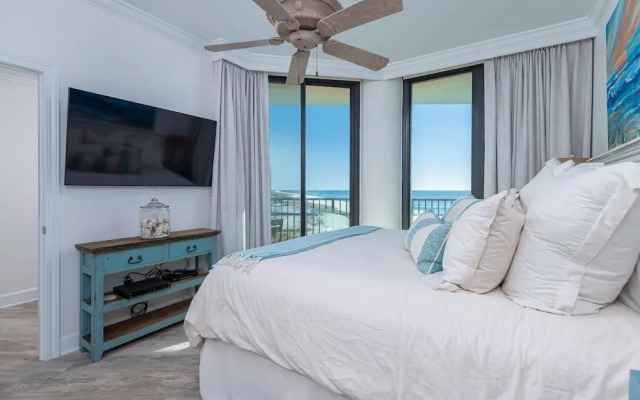 Phoenix Ix 508 3 Bedroom Condo