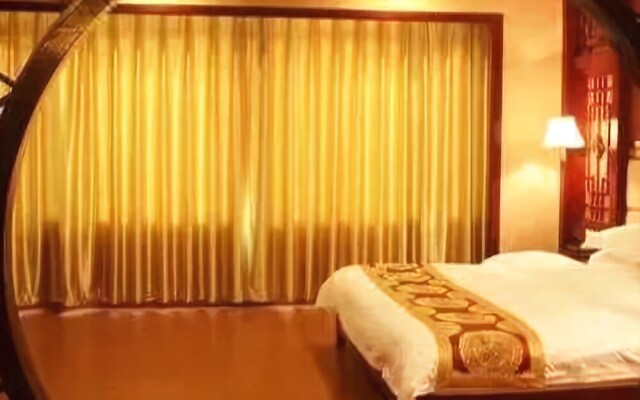 Huayi Youjia Hotel (Shaoguan Qujiang District Nanhua Temple)