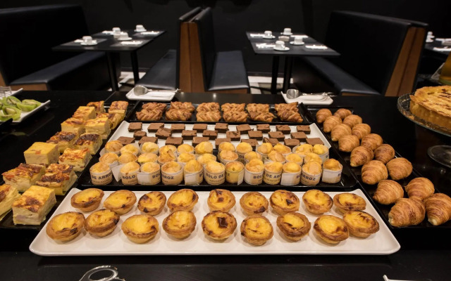 Apartamentos The Arc Carrís