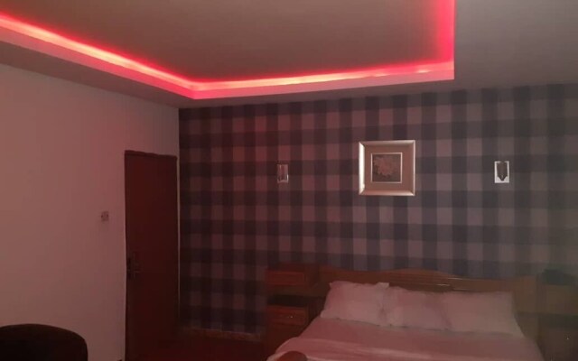 Laropa Hotels And Suites