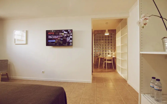 Lagos Suite