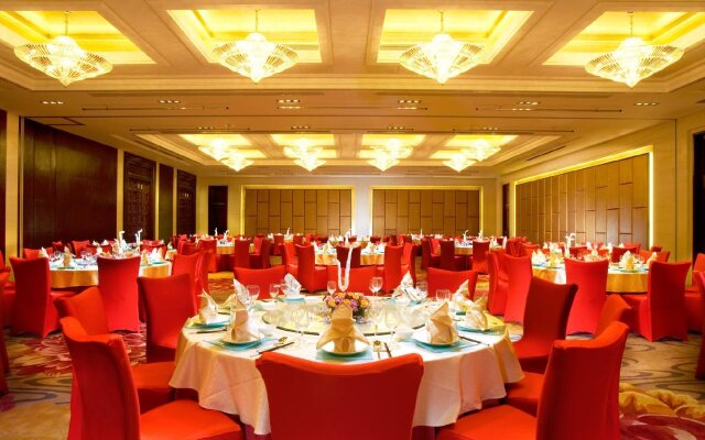 SSAW Pagoda Hotel Shanghai Baixia 