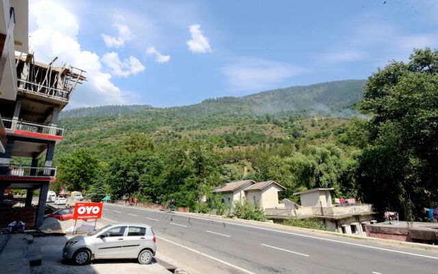 OYO 35923 Impression Inn