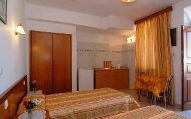 Beach Lovers Courtyard View Studio For Two