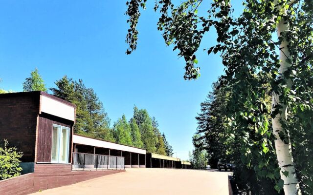 Leikari Seal La Vie Bungalows