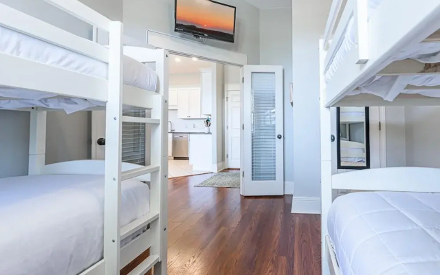 Topsail Village 824