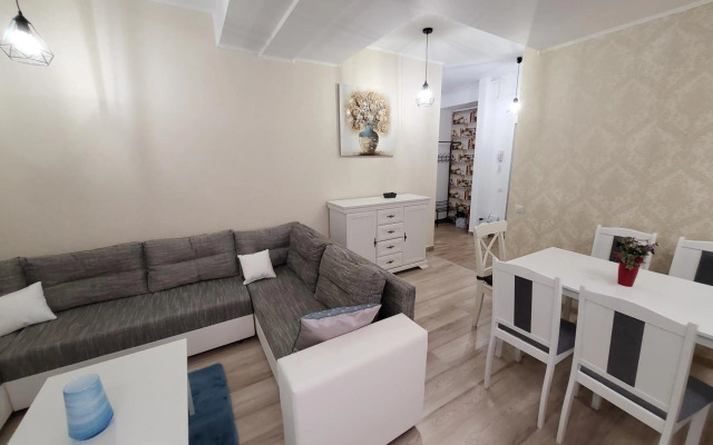 Morii Lake Apartment