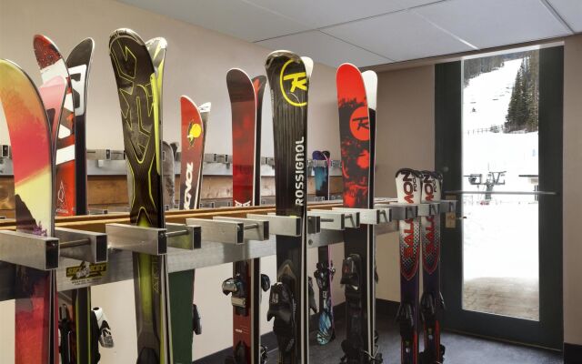 Coast Sundance Lodge