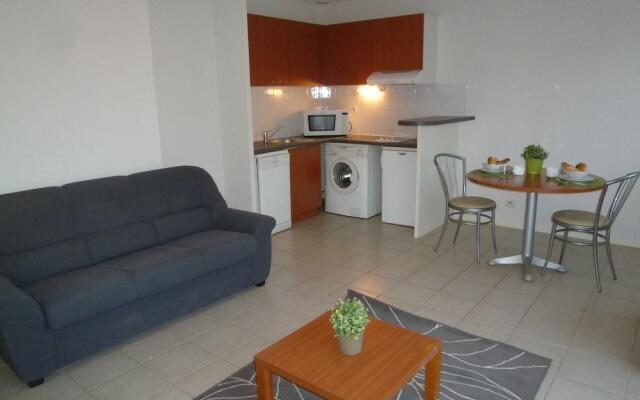 Appart'City AIX EN PROVENCE FUVEAU