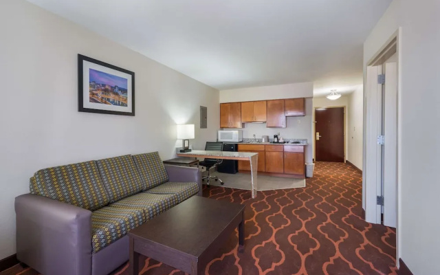 Quality Inn & Suites Huntsville Research Park Area