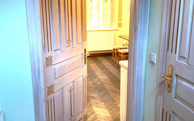 Апартаменти на вул. Валова 21/16