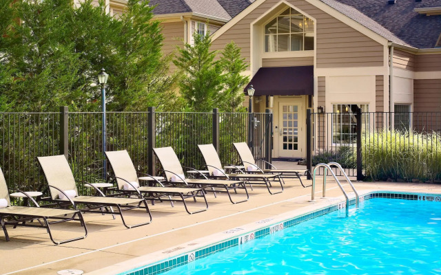 Sonesta Simply Suites Cleveland Westlake