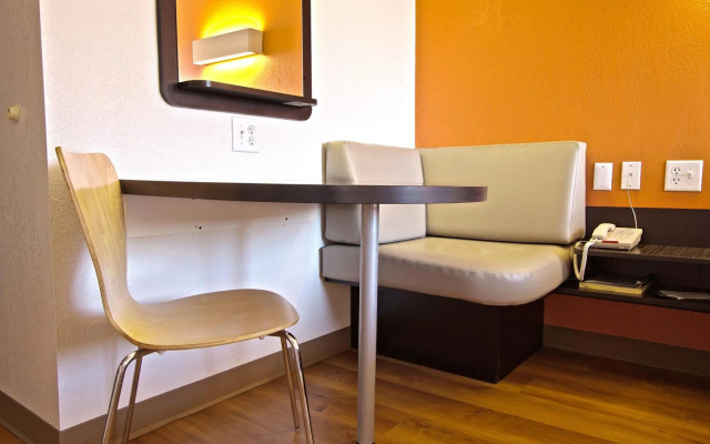 Motel 6 Piscataway, NJ