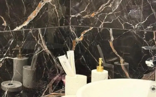 Luxury 2BR apartment in the center