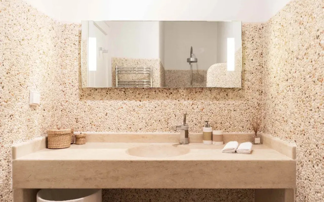 Modern Cycladic Style Villa Xara