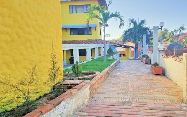 Mediterrâneo Praia Hotel