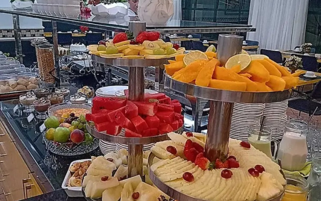 Mogano Business Hotel