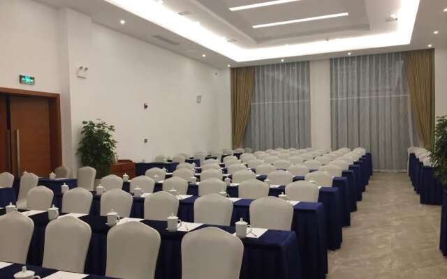 GreenTree Eastern Bijie Qixingguan Zhaoshanghuayuan Hotel