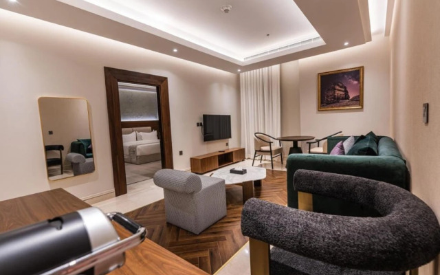 Tura Hotel
