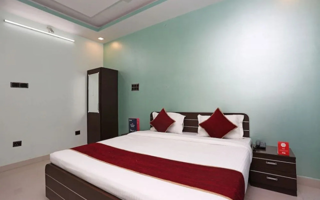 OYO Flagship 199 Gomti Nagar