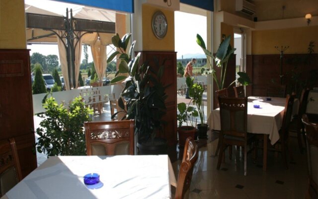 Hotel Estrada