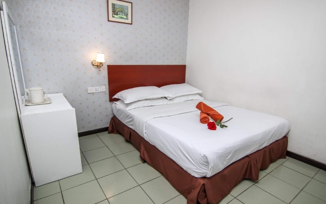 Hotel Zamburger Taman Universiti – Guest Rooms – Iskandar Puteri