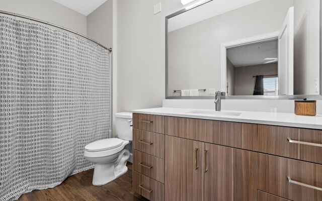 Midnight Manor Penthouse Suite The Gulch