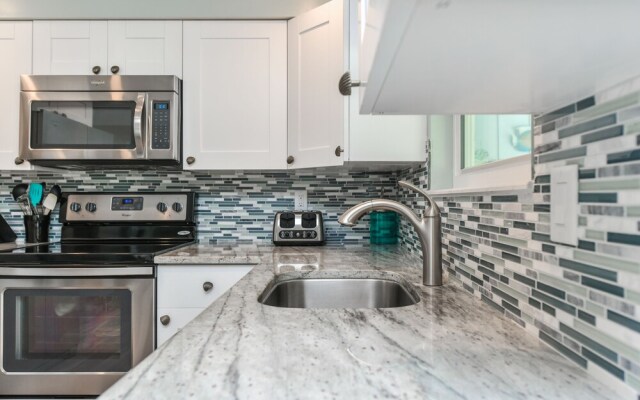 Blue Lagoon by SKLRP