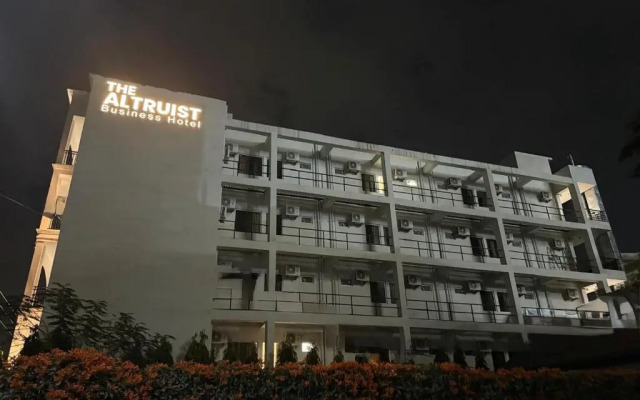 The Altruist Hotel Sec-57