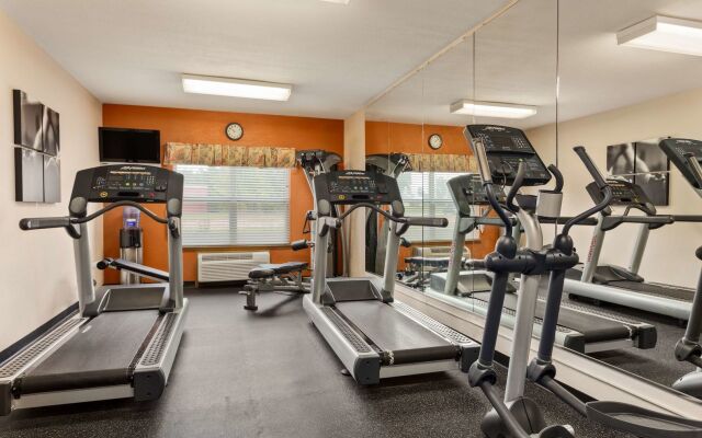 Country Inn & Suites by Radisson, Biloxi-Ocean Springs, MS