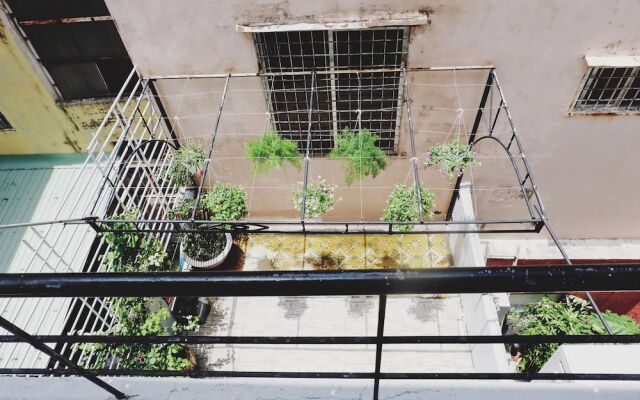 Zi Coffee & Hostel