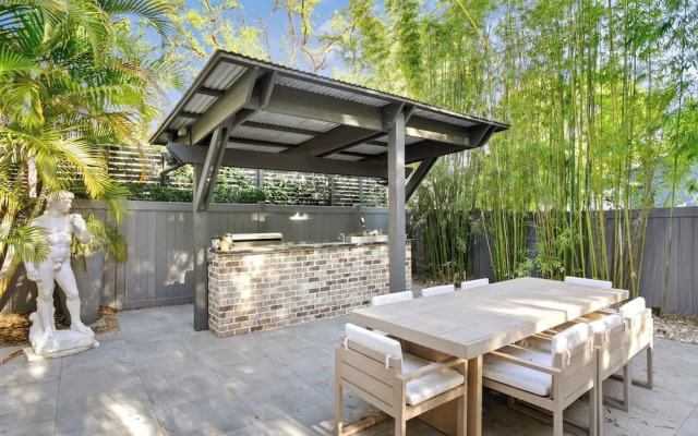 Sunset Bungalow With Hot Tub - 6ppl