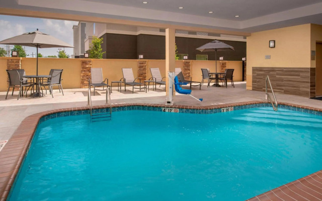 Fairfield Inn & Suites by Marriott New Orleans Metairie