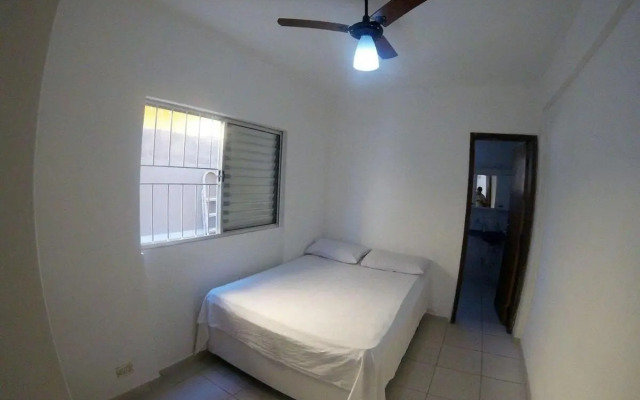 Casa aconchegante pé na areia c/ 5 quartos.