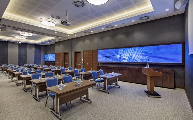 Hilton Garden Inn Izmir Bayrakli