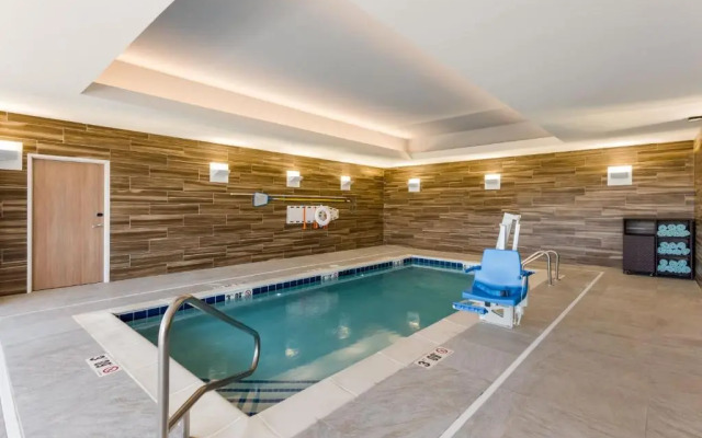 Fairfield Inn & Suites Columbus Canal Winchester