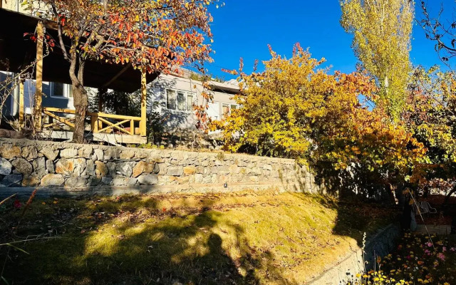Old Hunza Inn
