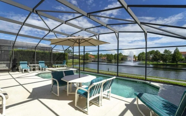 133 Beautiful Home With Lake View