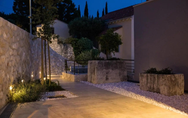 Luxury Villa Helios 5*