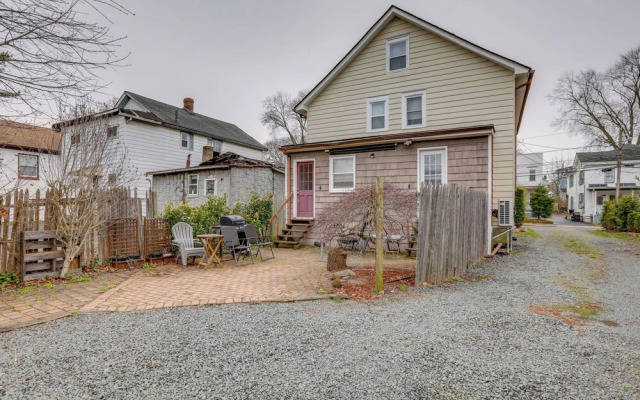 Walk to Campus & Palmer Square: Dtwn Townhome