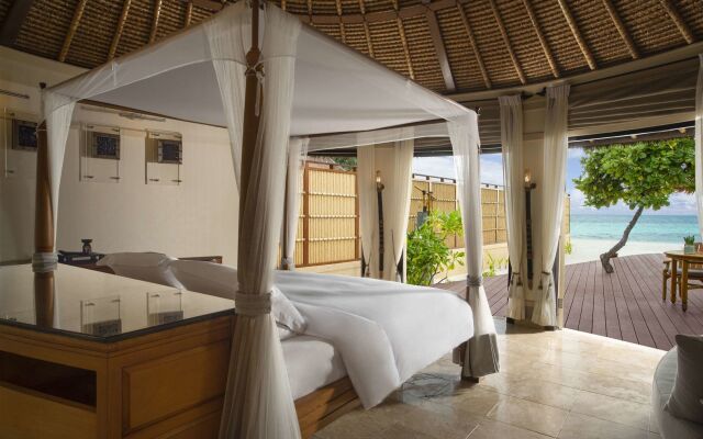 Banyan Tree Vabbinfaru Hotel