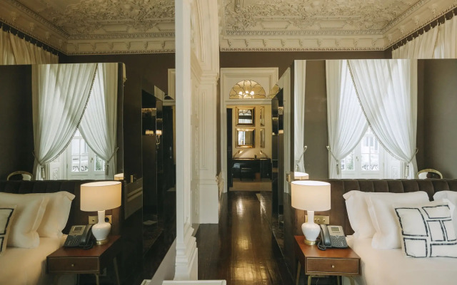 Torel Palace Porto