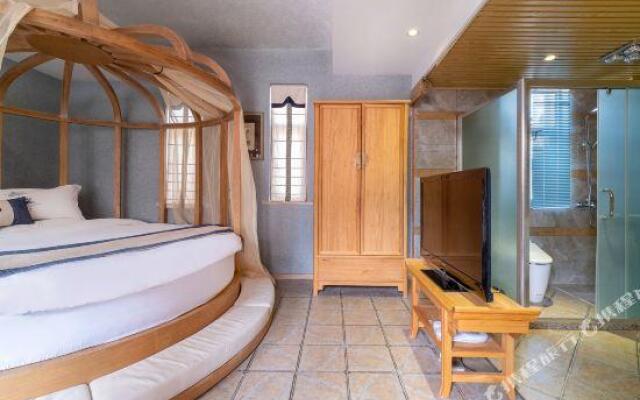 Yunshu Xiaozhu Boutique Inn