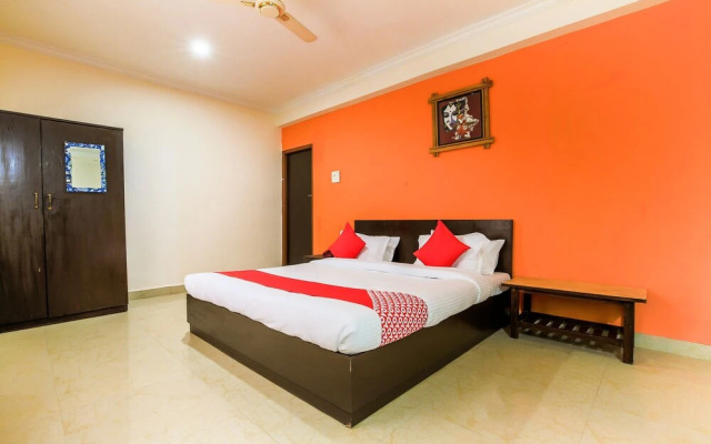 OYO 22263 Sri Sai Guest House