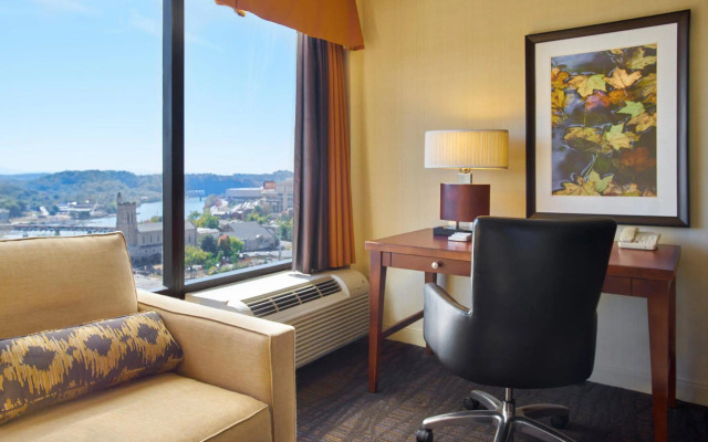 Hilton Richmond Downtown