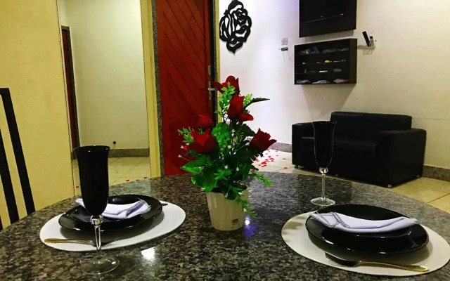 Motel Emoções (Adults Only)