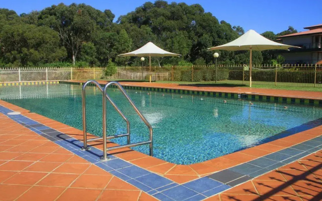 Condo 108 @ Horizons Resort & Golf, stunning course + lake Views