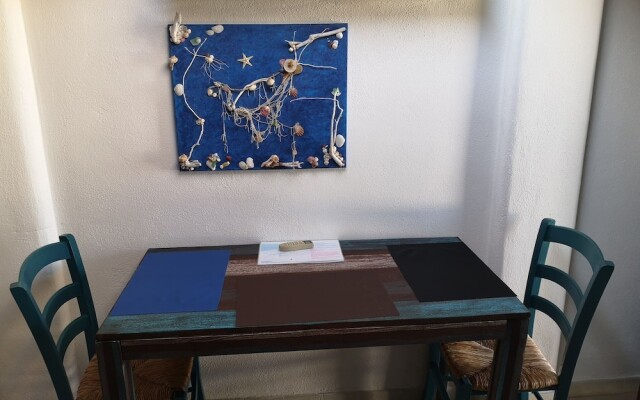 Studio Azzurro With Seawiew