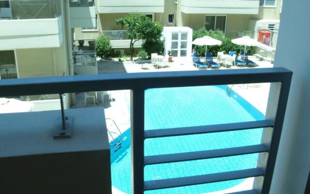 Saint Constantin Hotel