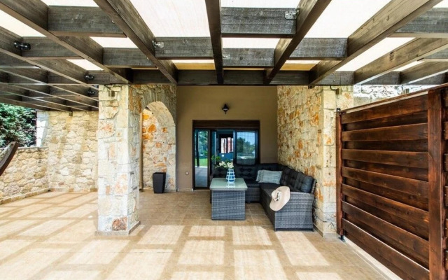 Nefeli Villas Suites Maistros Villa With Private Pool